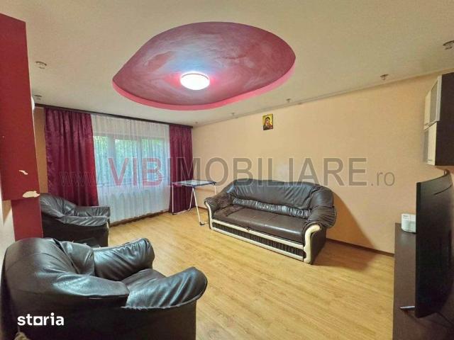 3 Camere Pacii Metrou Militari