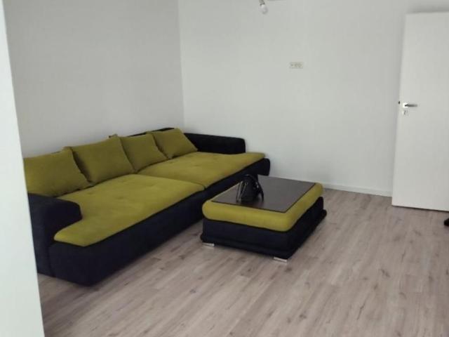 3 camere parter Pallady, terasa + curte, parcare inclusa, prima inchiriere