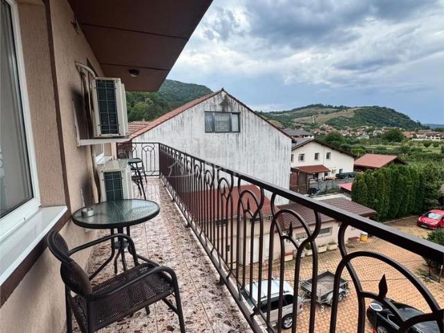 3 camere Pensiune Termen lung