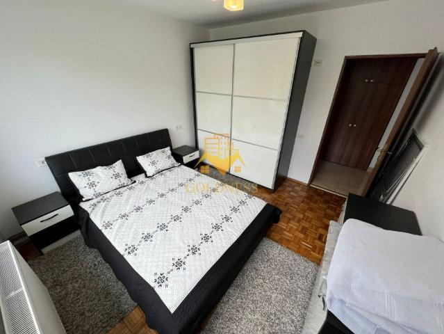 3 camere, Piata Abator, Parcare, Zona Bucuresti, Bosch, Semicentral