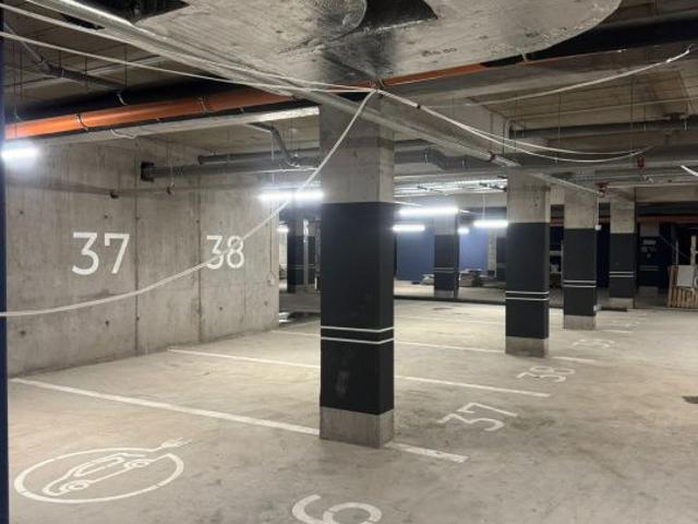 3 camere| Prima Inchiriere| Prima Vista|Parcare| Pipera| Metrou| 5 min