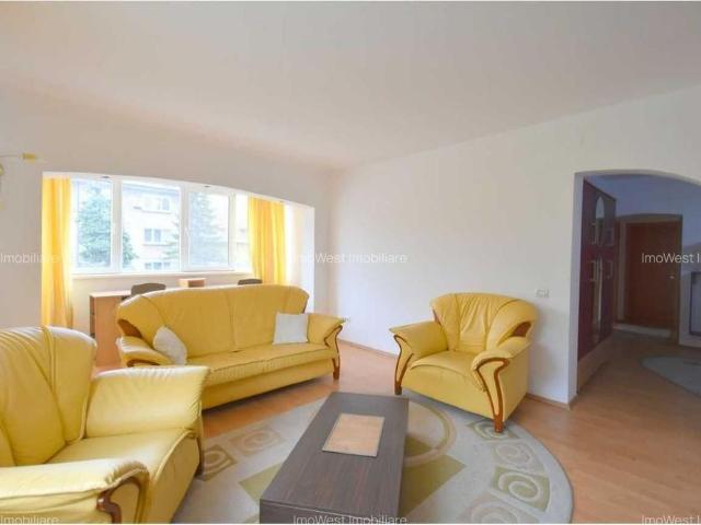 3 camere | Punctele Cardinale | Centrala Proprie | 2 Bai