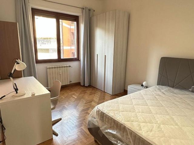 3 camere singole mostacciano/eur/ostiense