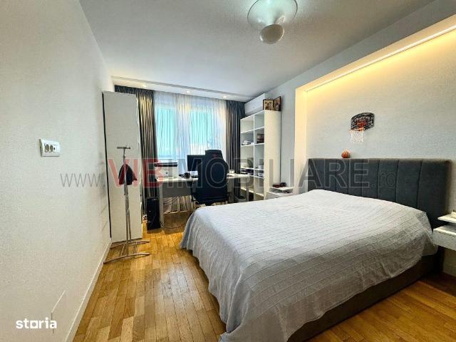 3 Camere Sisesti Doi Cocosi