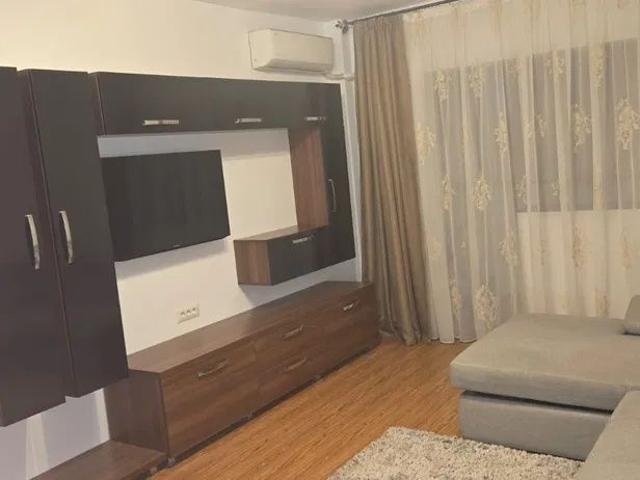 3 camere/Parc Sebastian/ renovat/a.c