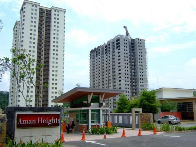 3 car parks Aman height condo Taman Bukit serdang