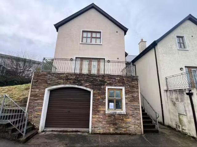 3 Carrowbeg, Westport, Co. Mayo, F28H9T0 is for sale