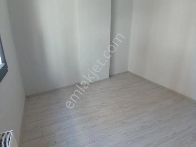 3 Cepheli Merkezi Konum Kiralık 2+1 Daire