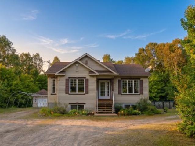 3 Ch. De L'Avenir, Chute Saint Philippe, QC, J0W 1A0 house for sale | Listing ID 17004 | Royal LePage
