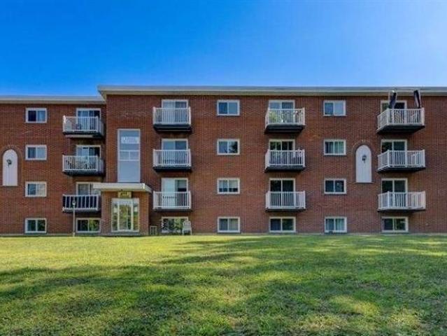 3 CH 1 SDB Granby $1,450 /mo