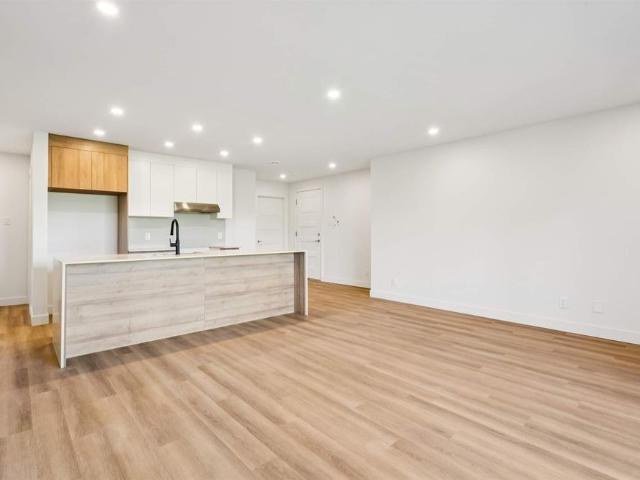 3 CH 1 SDB Huntingdon $1,350 /mo