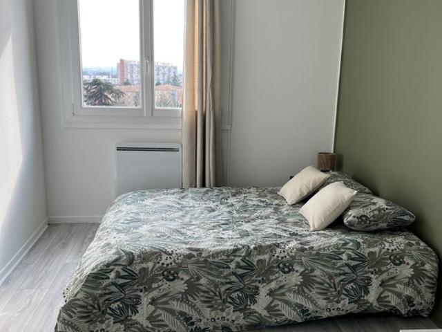3 CHAMBRES DISPONIBLE DÈS LE 1ER AOUT– 525€