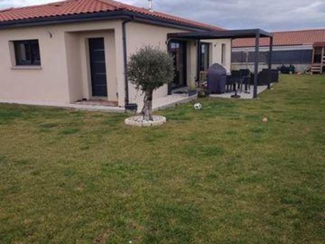 3 chambres, Pessat Villeneuve Auvergne 63200 88218154
