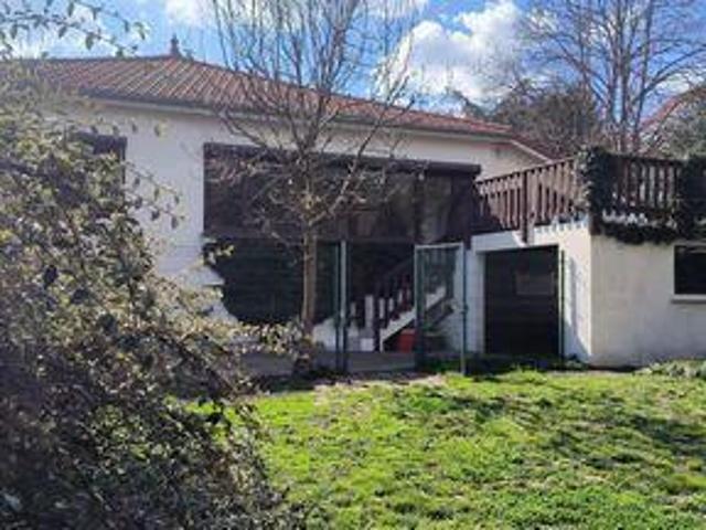 3 chambres, Saint Etienne Rhône Alpes 42000 90201812