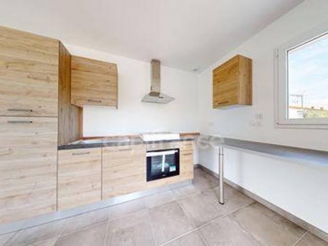 3 chambres, SAINTES Poitou Charentes 17100 88441240