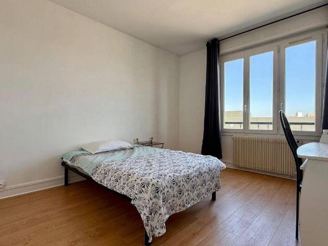 3 chambres spacieuses 16m² dans belle coloc 100m²