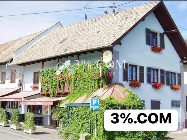 3%.COM Ensemble immobilier composé d'un Restaurant et Gites