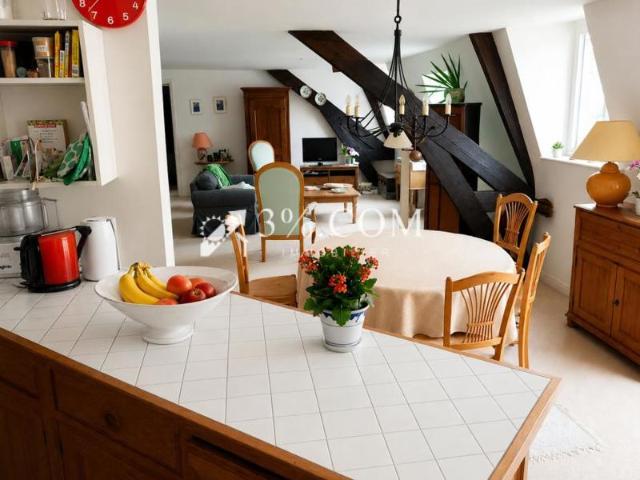 3%.COM Lille centre, appartement 121,46 m2,3 chambres,2 plac