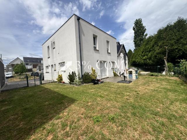 3%.COM lumineux 3 pièces 69m2 rez de jardin + garage et park