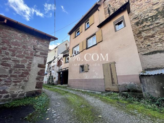3%.COM MAISON DE VILLE À RÉNOVER AU COEUR D'OBERNAI 67210