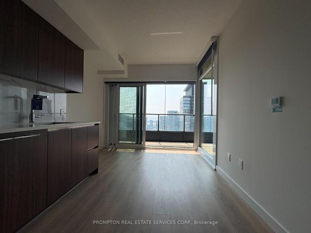 3 CONCORD CITYPLACE WAY – SUITE 4302, Toronto