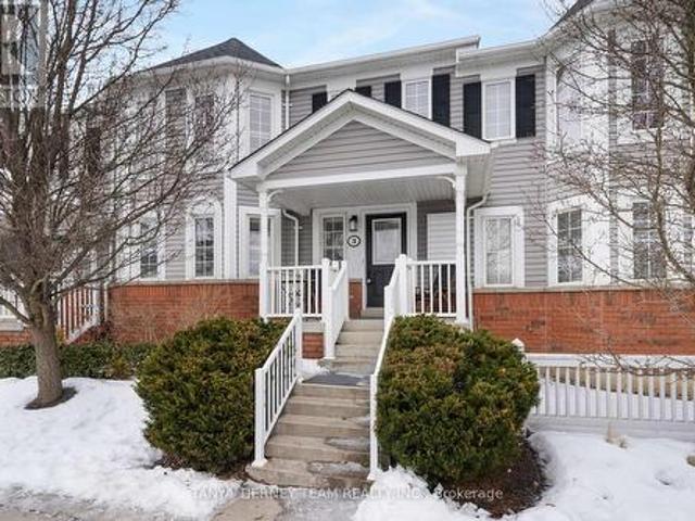 3 Croxall Boulevard, Whitby, ON, L1M 0E6 townhouse for sale | Listing ID E12042 | Royal LePage