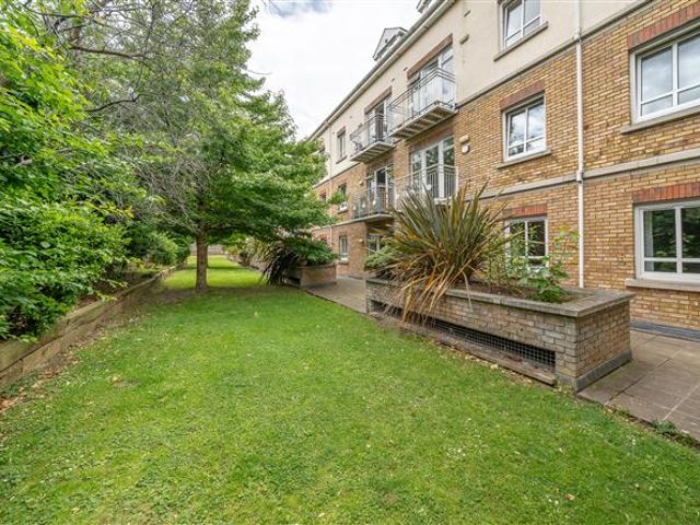 3 Davis Court, Inchicore, Dublin 8 Brock DeLappe Estate Agents 4939 MyHome. Ie Residential