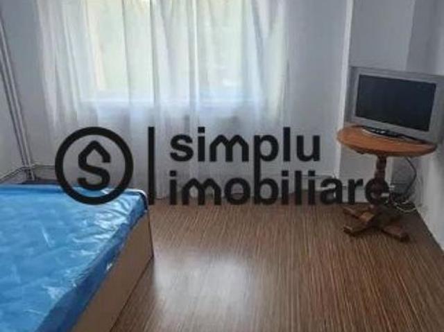 3 decomandate, etaj 3/4, centrala, 1 Mai 400 Euro