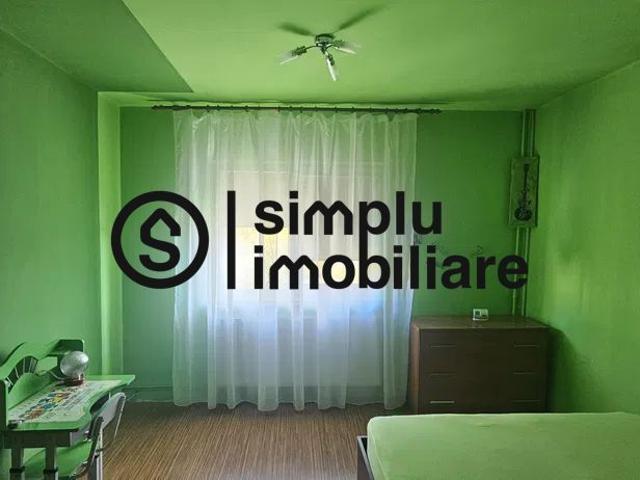 3 decomandate, etaj 3/4, centrala, 1 Mai 400 Euro