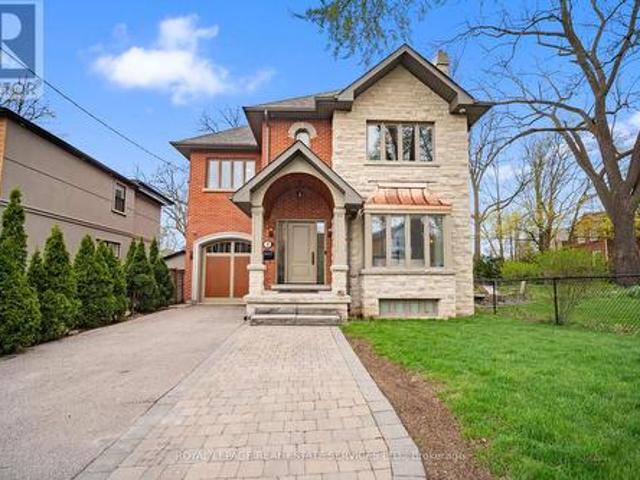 3 Donnybrook Lane, Toronto, ON, M9A 2V2 house for lease | Listing ID W13227 | Royal LePage