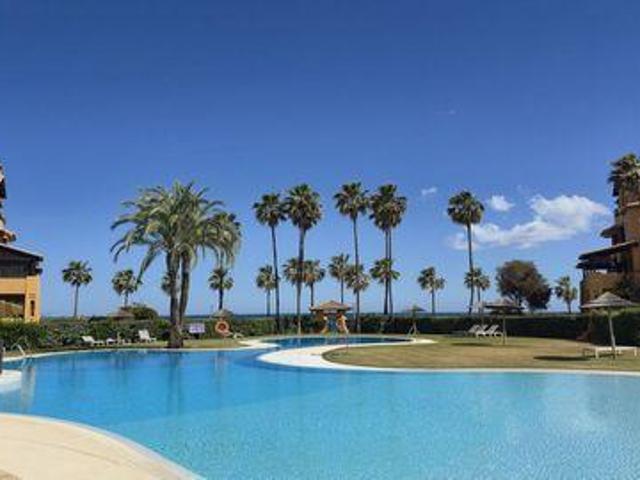 3 Dormitorio Condo Estepona Malaga 102857553