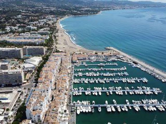 3 Dormitorio Condo Marbella Malaga 99771330