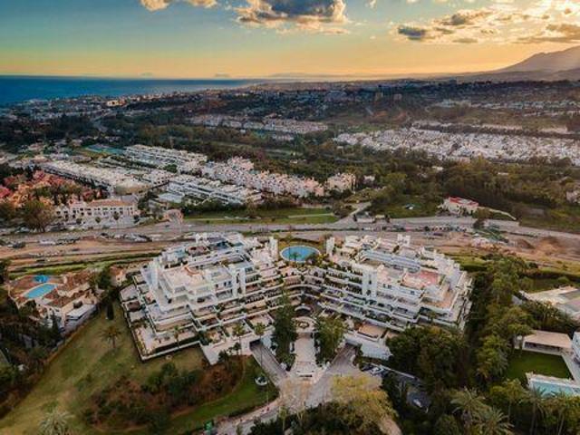 3 Dormitorio Condo Marbella Malaga 99772061
