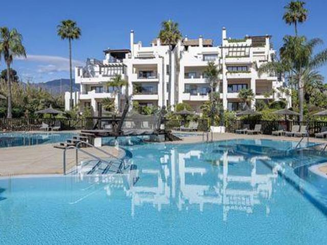 3 Dormitorio Condo Marbella Malaga 99772175