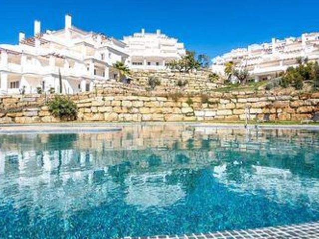 3 Dormitorio Condo Marbella Malaga 99837890