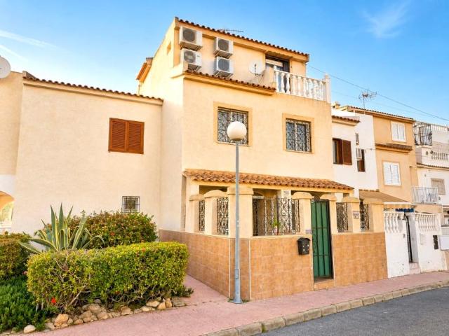 3 Dormitorio Casa Torrevieja Alicante Province 102244152