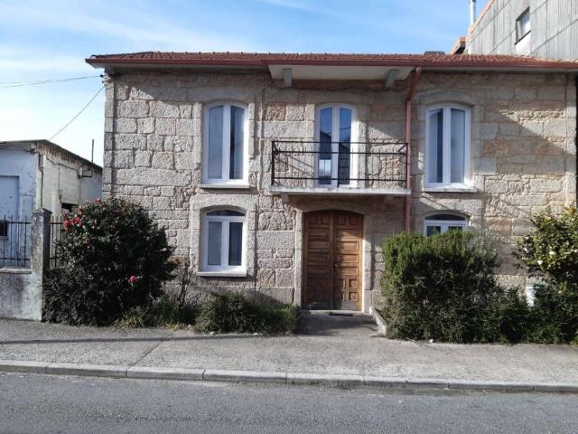 3 Dormitorio Casa A Capela La Coruña 84383218