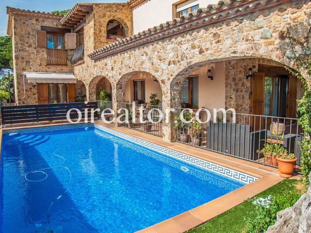3 Dormitorio Casa Blanes Girona LS83123812