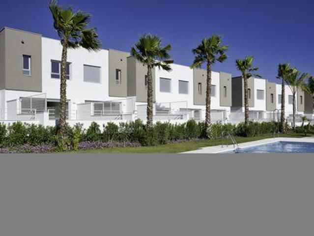 3 Dormitorio Casa Estepona Malaga LS97102956