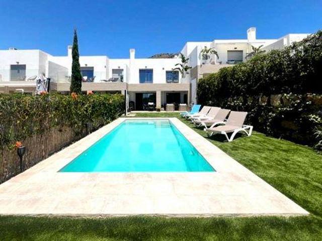 3 Dormitorio Casa Mijas Andalucía 98303726