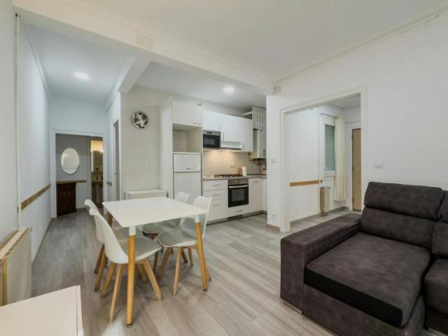 3 Dormitorio Apartamentos Barcelona Barcelona 104865468