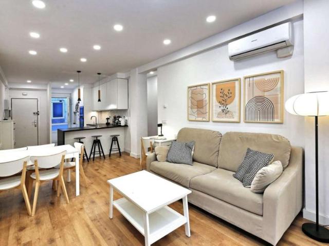 3 Dormitorio Apartamentos Barcelona Barcelona 94212393