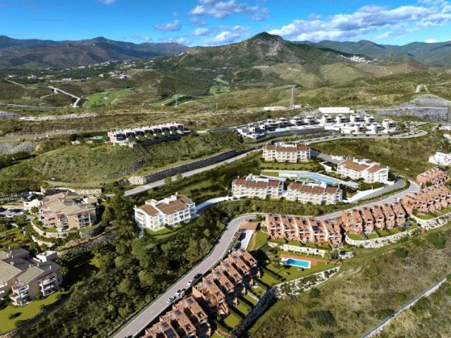 3 Dormitorio Apartamentos Benahavis Malaga 94253834