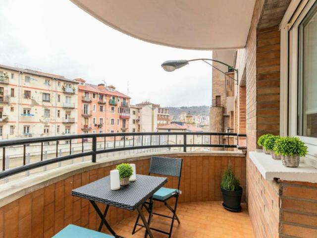 3 Dormitorio Apartamentos Bilbo Bilbo 104640163