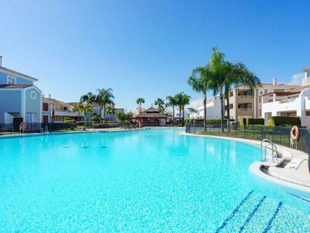 3 Dormitorio Apartamentos Estepona Andalucía 98303491