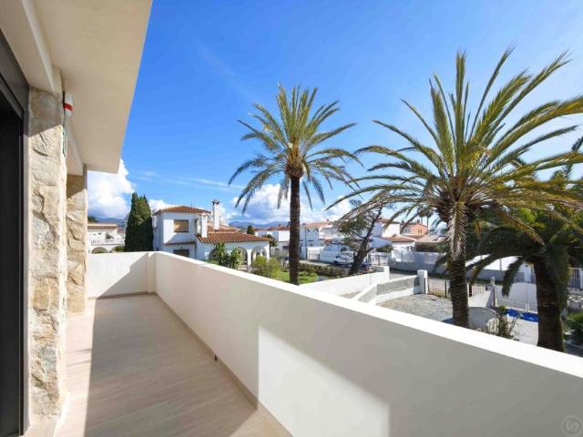 3 Dormitorio Apartamentos Girona Catalonia LS97052696