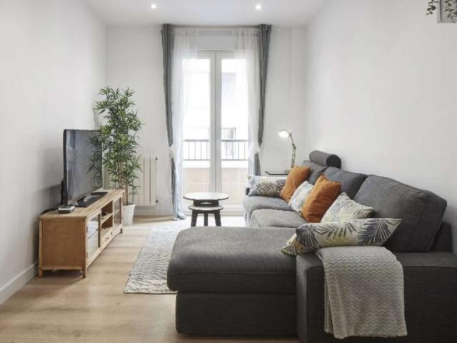 3 Dormitorio Apartamentos San Sebastian San Sebastian LS96384636