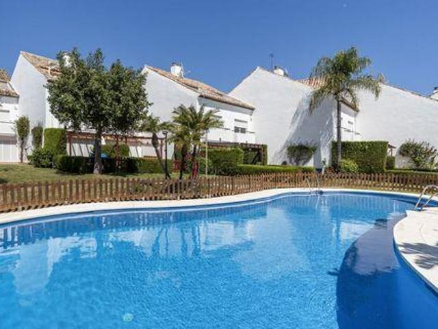 3 Dormitorio Moradia Em Banda Estepona Malaga LS100952739