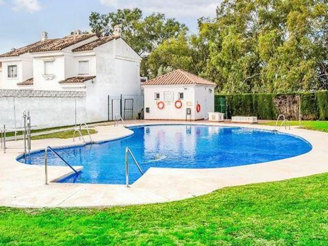 3 Dormitorio Moradia Em Banda Marbella Andalucía 98303051