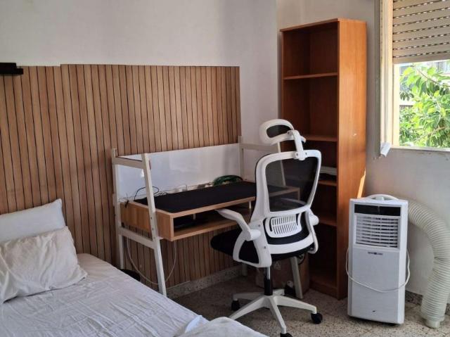 3 Dormitorio Shared Living/Roommate Malaga Malaga 94952248
